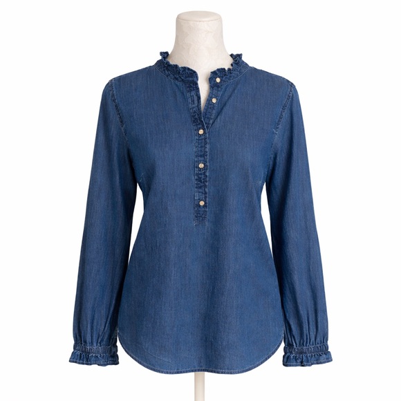 Talbots Stylish Lightweight Denim Top with glass buttons - Picture 3 of 7